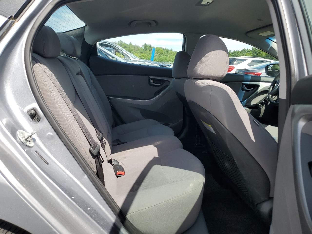 2015 Hyundai Elantra Se VIN: 5NPDH4AE9FH607716 Lot: 61744155