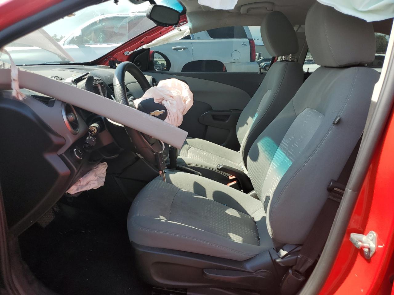 2015 Chevrolet Sonic Ls VIN: 1G1JA5SG4F4159090 Lot: 70115155