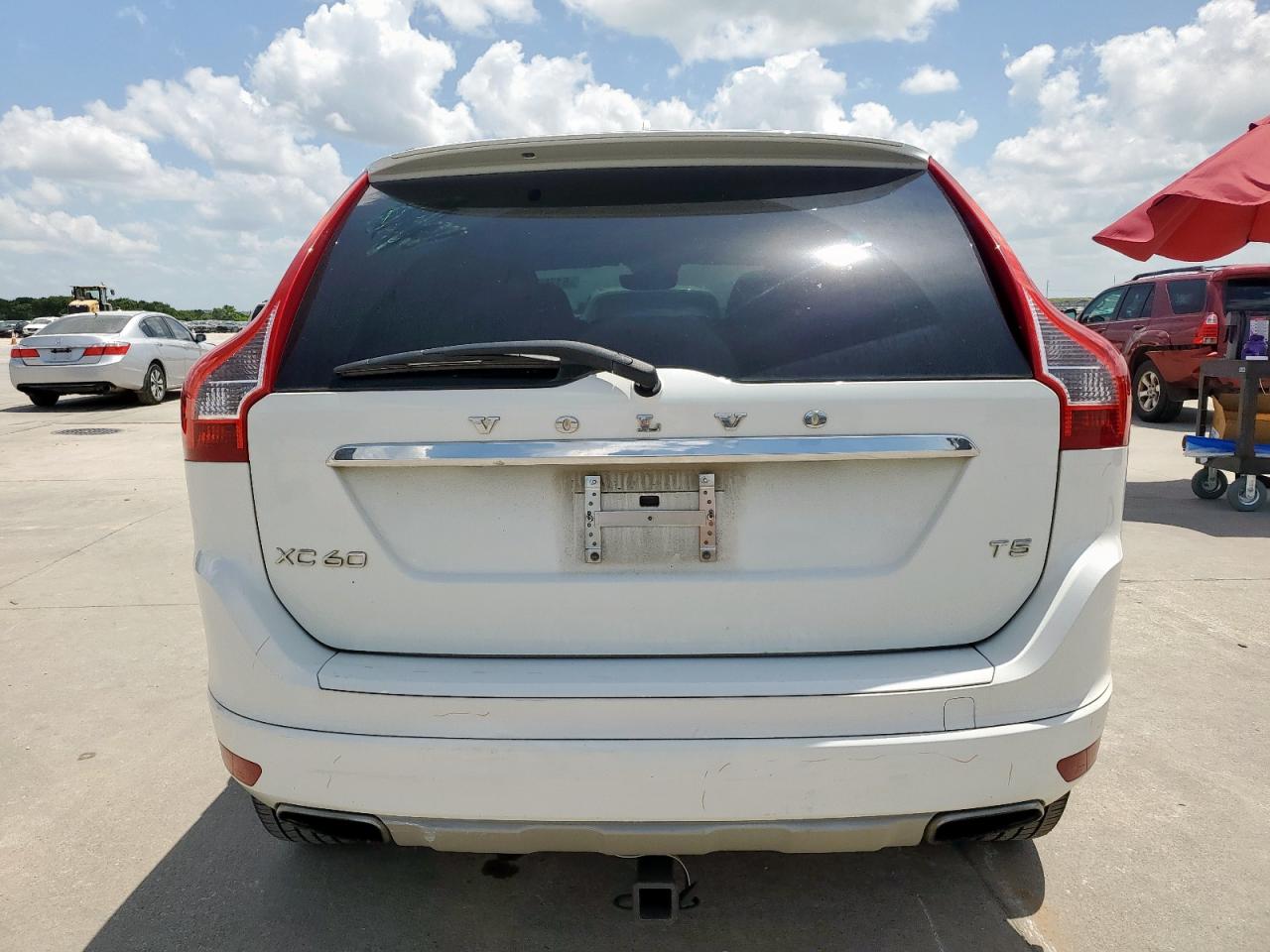 2016 Volvo Xc60 T5 Premier VIN: YV440MDK7G2842785 Lot: 61260495