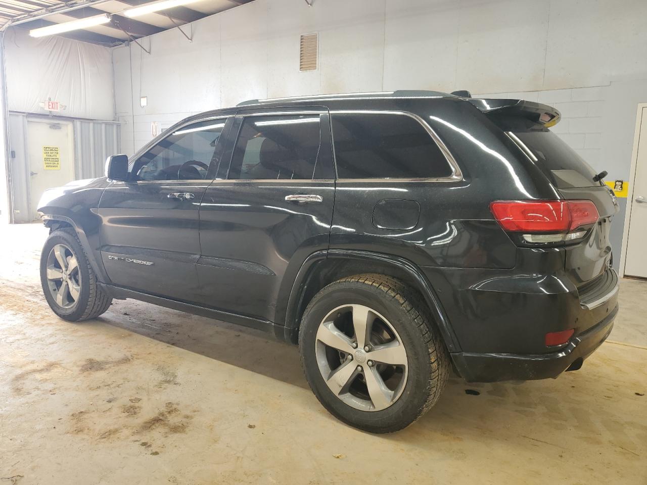 2015 Jeep Grand Cherokee Overland black 4dr spor flexible fuel 1C4RJECG0FC836392 photo #3