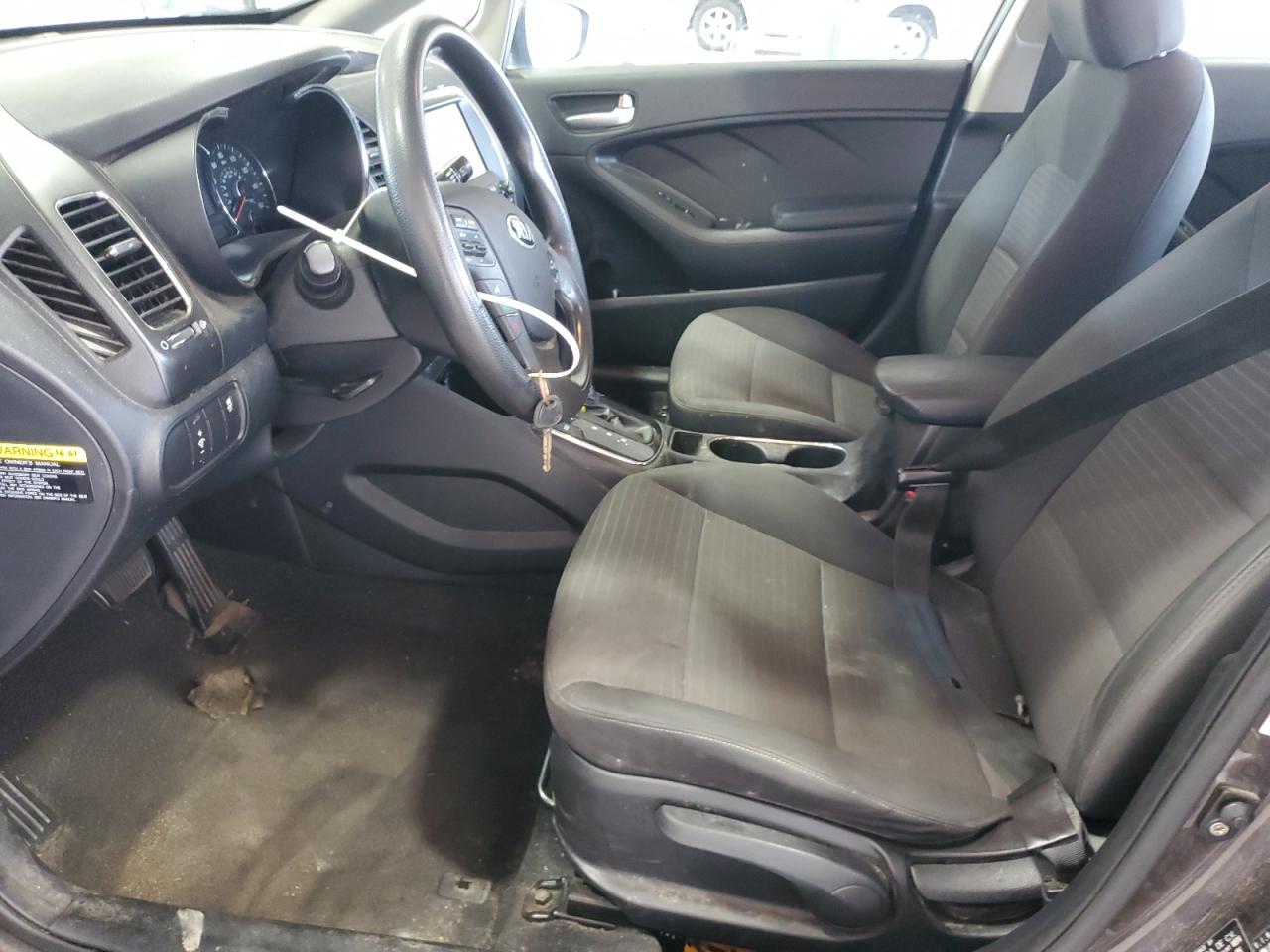 2018 Kia Forte Lx VIN: 3KPFL4A76JE183496 Lot: 62525695