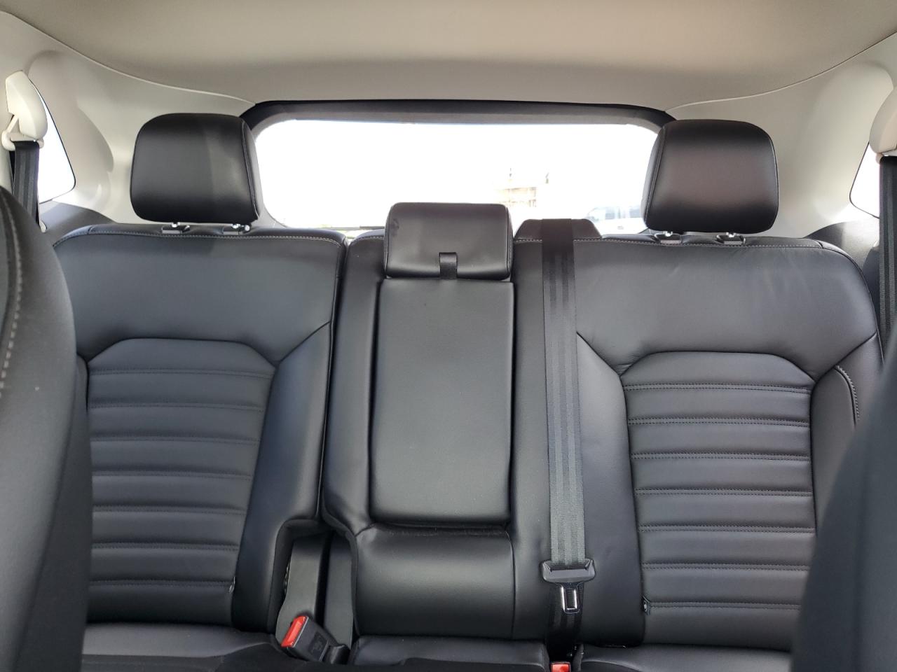 2017 Ford Edge Sel VIN: 2FMPK4J8XHBC15900 Lot: 62317695