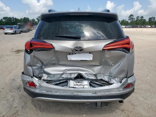  TOYOTA RAV4 2016 Srebrny