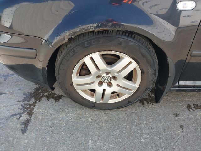 2003 VOLKSWAGEN GOLF S TDI
