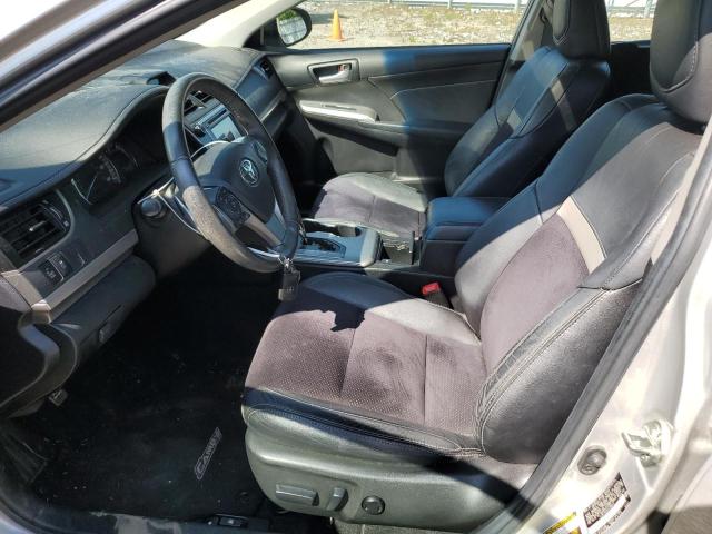  TOYOTA CAMRY 2014 Srebrny