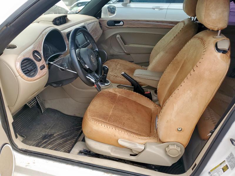  VOLKSWAGEN BEETLE 2013 Biały