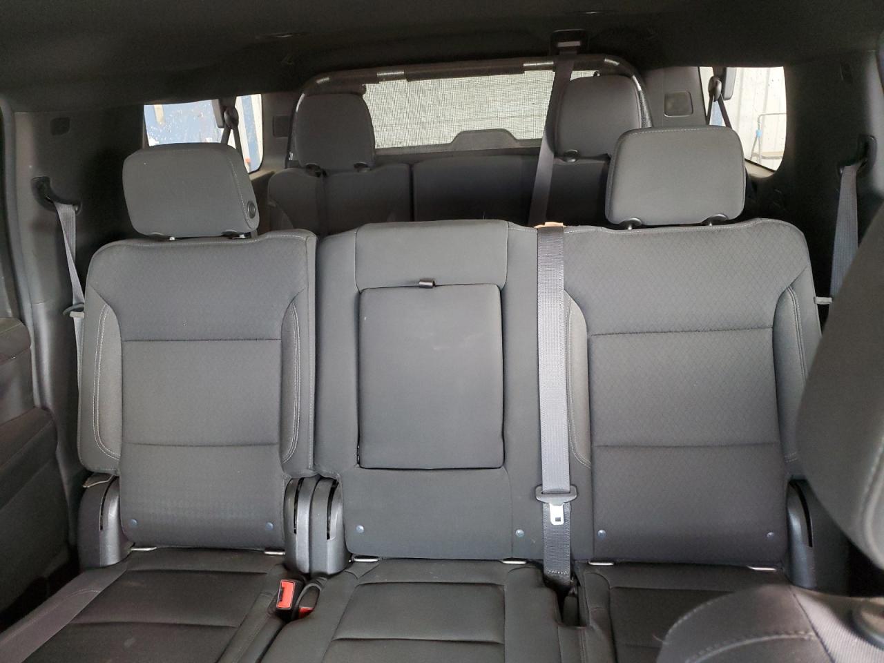2021 Chevrolet Suburban K1500 Ls VIN: 1GNSKBKDXMR303892 Lot: 60840085