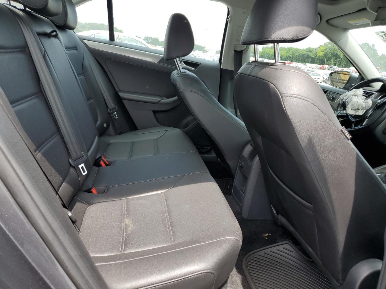 VOLKSWAGEN JETTA 2018 VIN 3VWDB7AJ6JM240130 фото 10