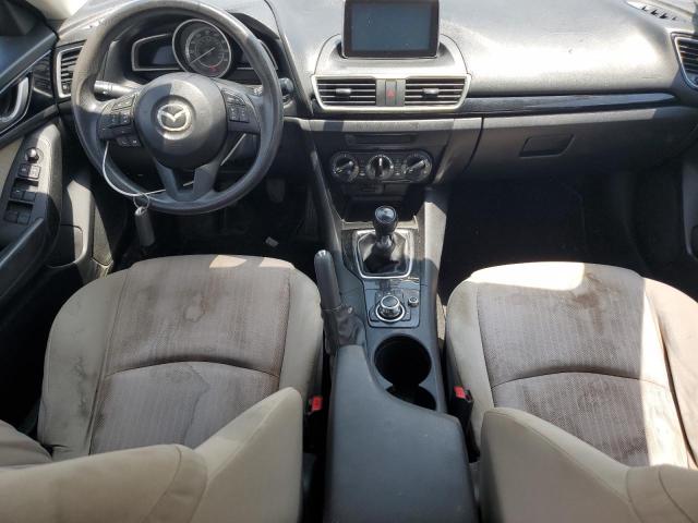 Sedans MAZDA 3 2015 White