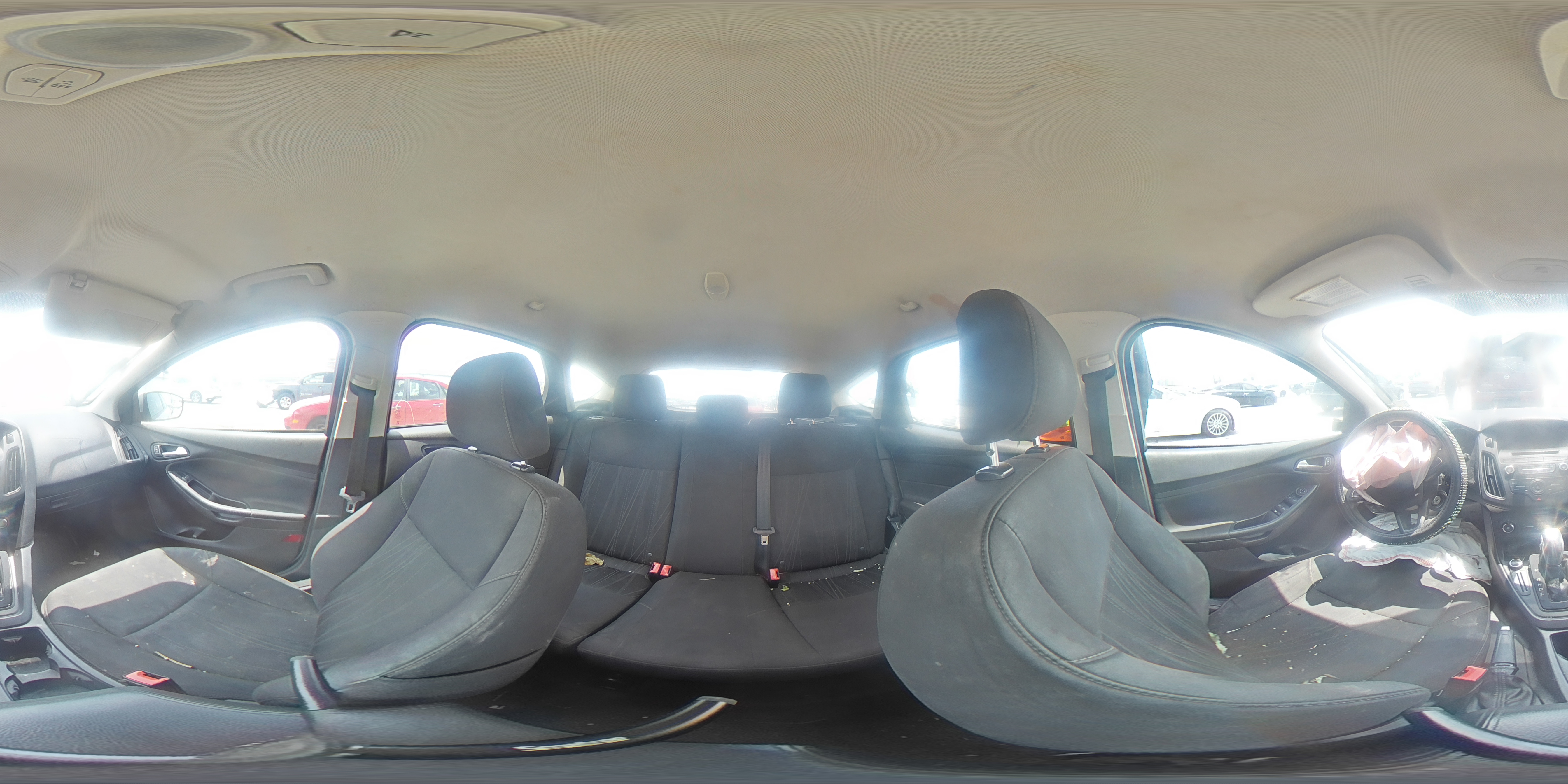 2016 Ford Focus Se VIN: 1FADP3K23GL351951 Lot: 96462755