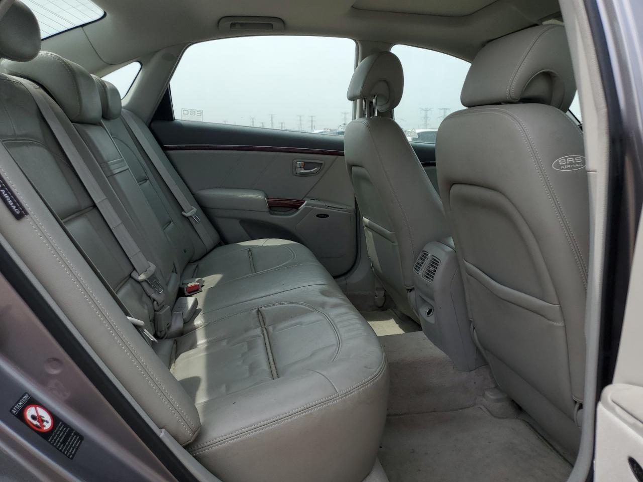 2007 Hyundai Azera Se VIN: KMHFC46FX7A240385 Lot: 60710185