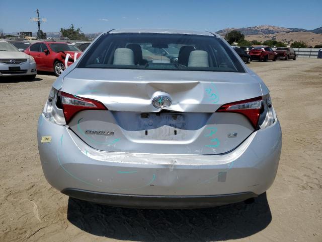  TOYOTA COROLLA 2016 Srebrny