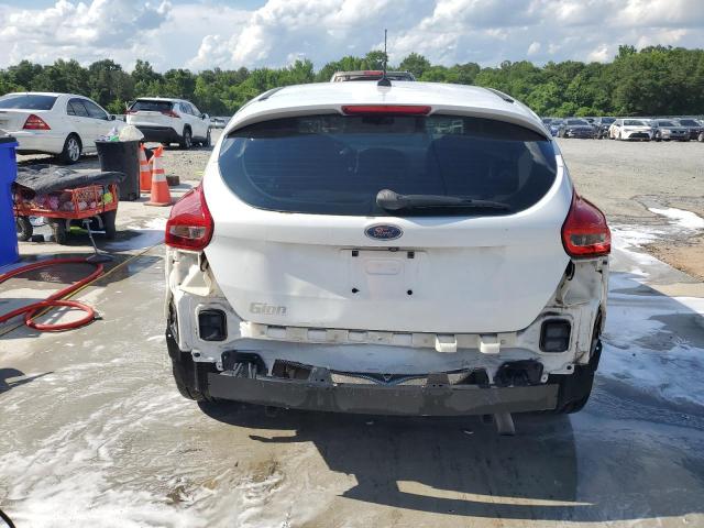  FORD FOCUS 2016 White