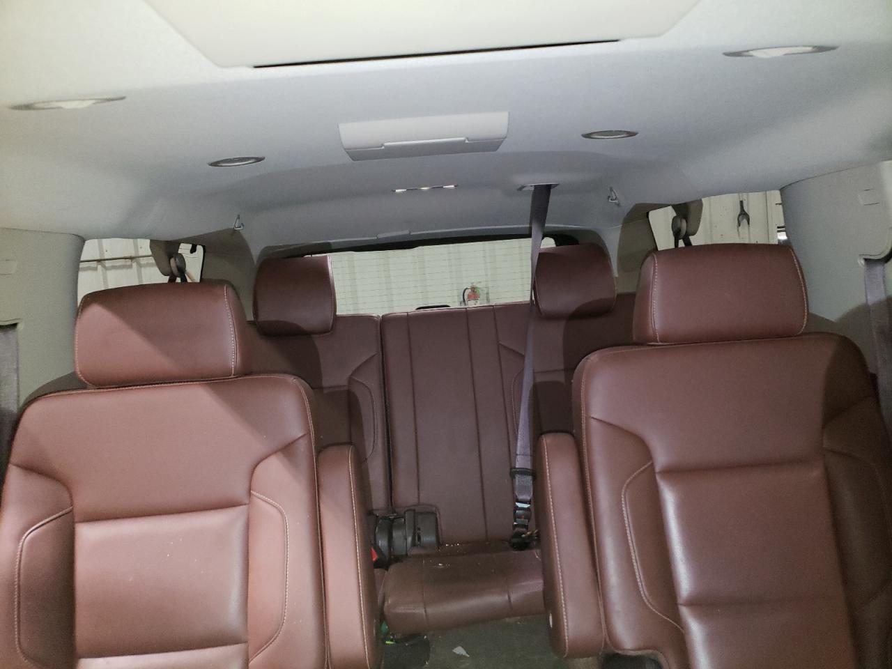 2017 Chevrolet Suburban K1500 Premier VIN: 1GNSKJKC8HR277865 Lot: 61110445