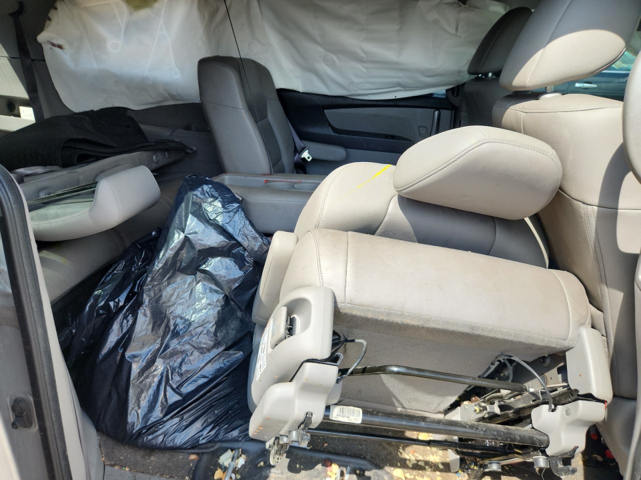 2012 Honda Odyssey Exl VIN: 5FNRL5H61CB101932 Lot: 63145935