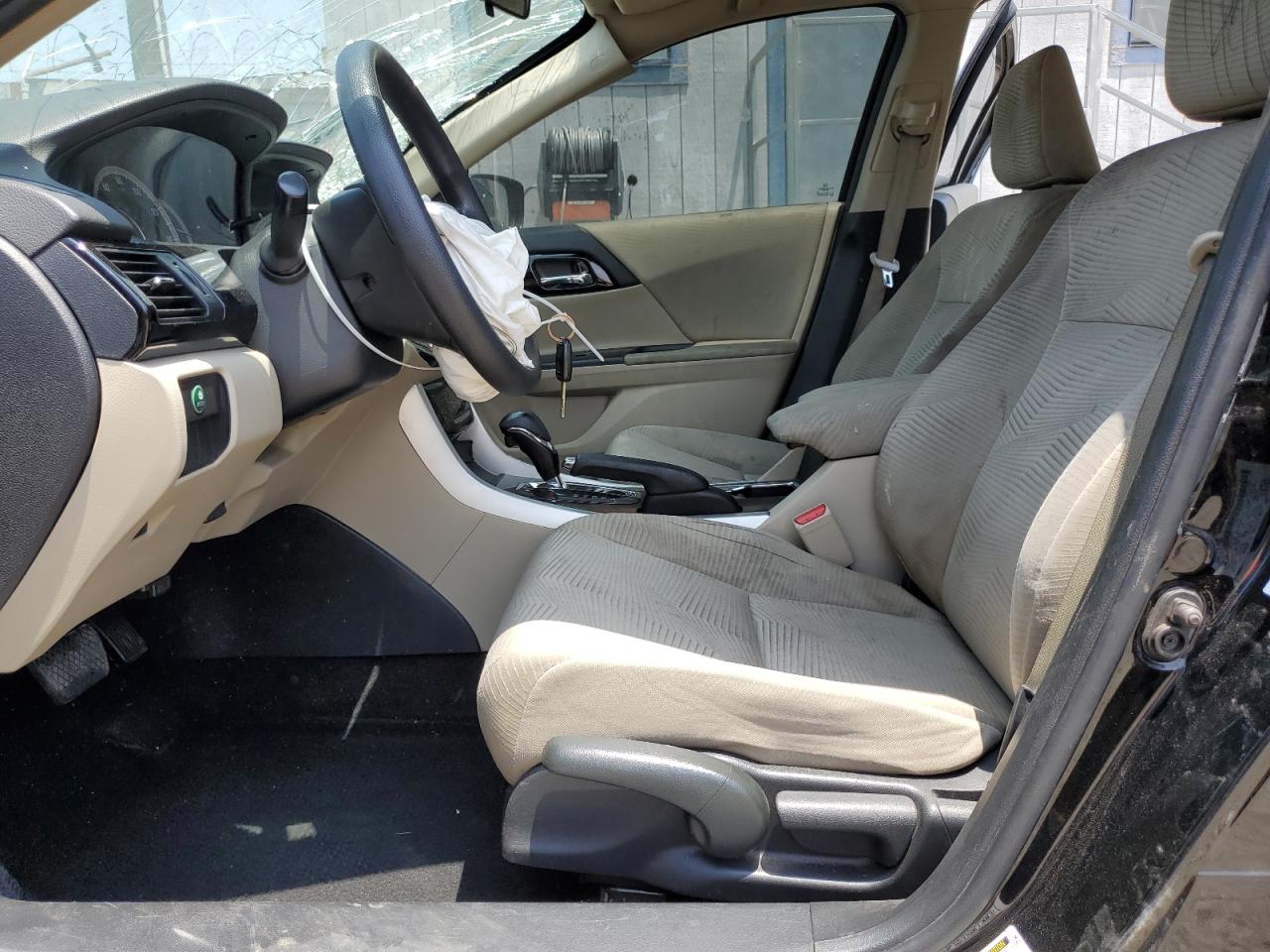 1hgcr2f30ha215109 1HGCR2F30HA215109 2017 Honda Accord Lx