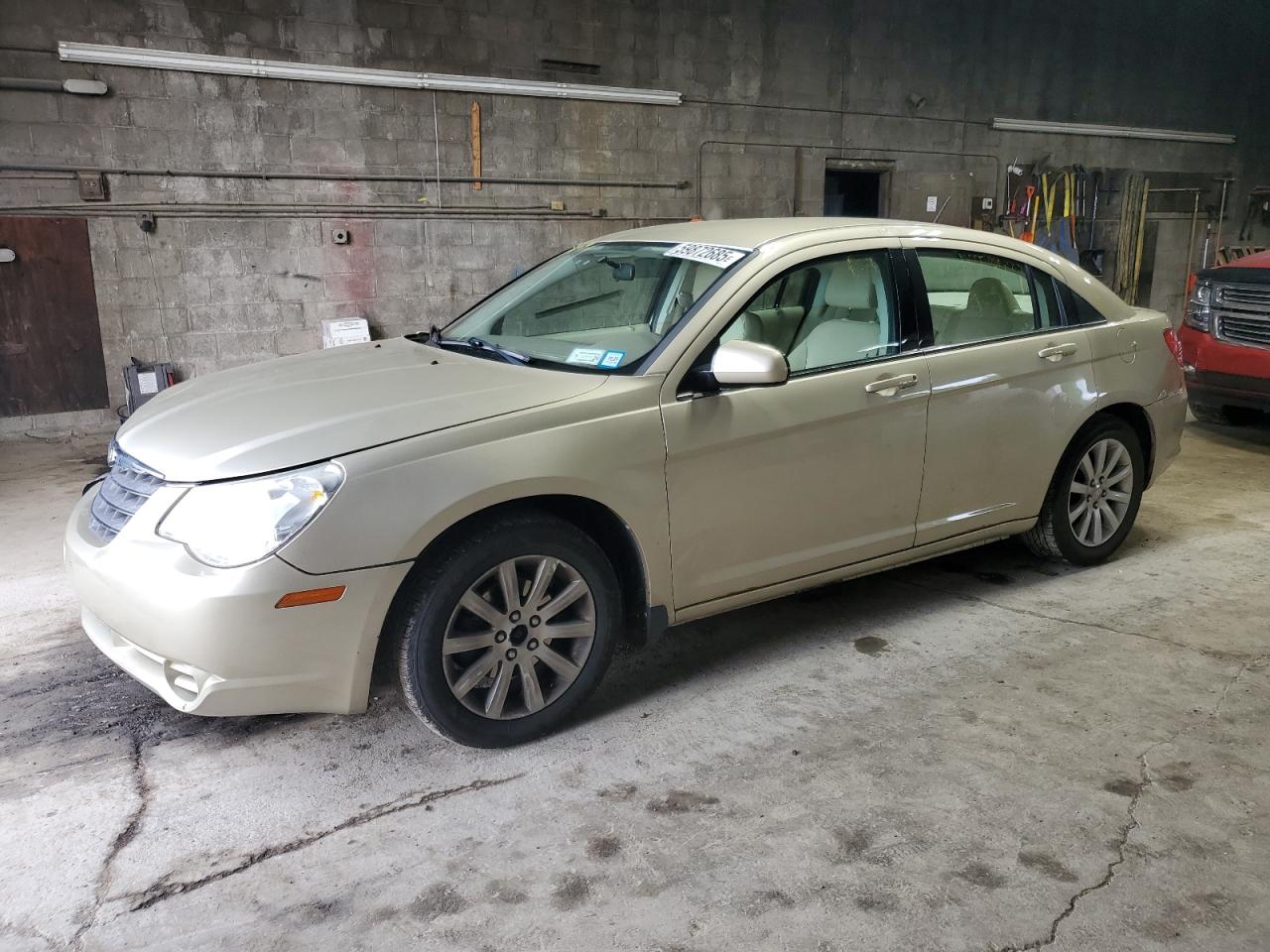 2010 Chrysler Sebring Limited للبيع في Angola، NY - Front End