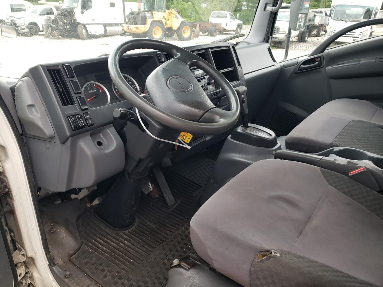 2015 Isuzu Nrr VIN: JALE5W163F7302457 Lot: 62690975