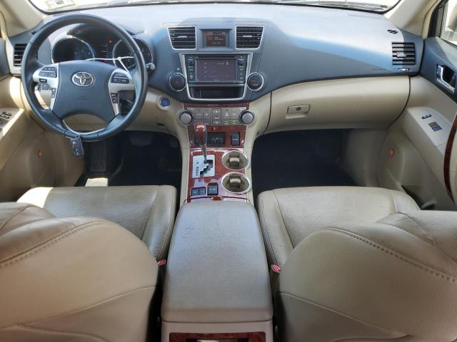 Parquets TOYOTA HIGHLANDER 2013 Biały