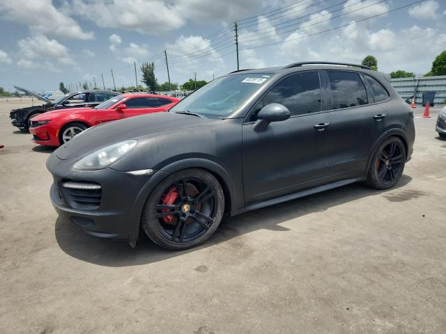 Parquets PORSCHE CAYENNE 2014 Czarny