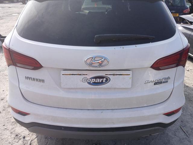 2017 HYUNDAI SANTA FE E