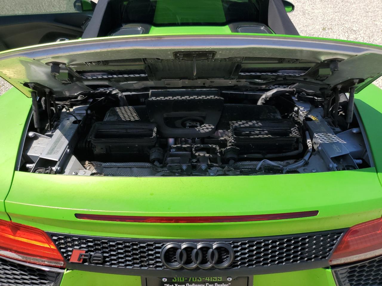 2017 Audi R8 Spyder VIN: WUAVACFX5H7903923 Lot: 57079895