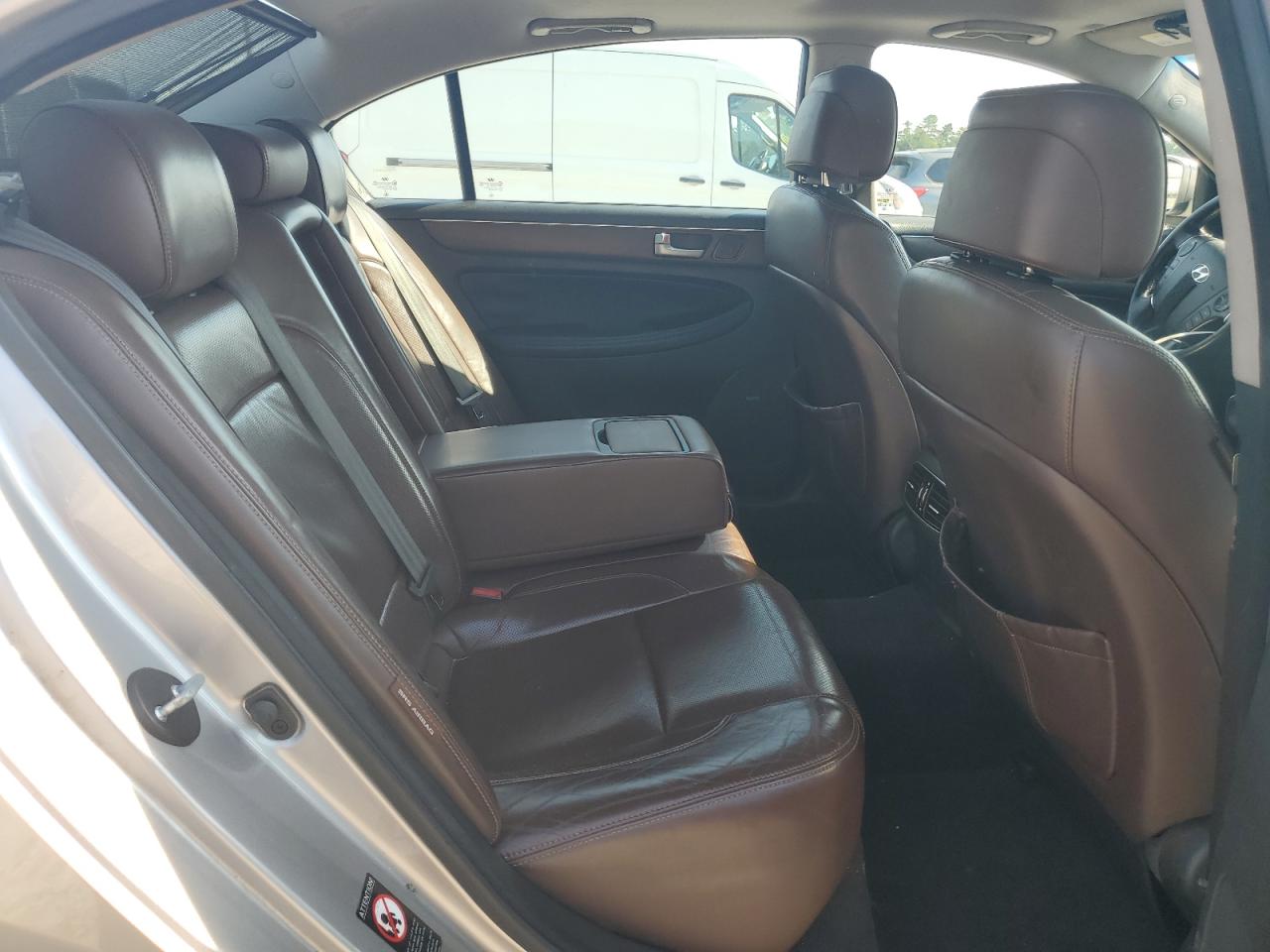 2013 Hyundai Genesis 3.8L VIN: KMHGC4DD9DU247926 Lot: 61735335