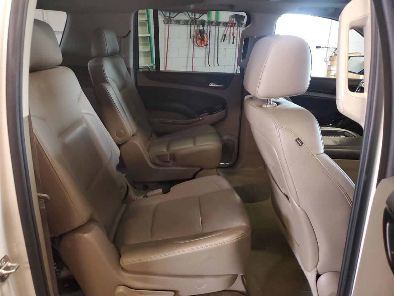 2015 Chevrolet Suburban K1500 Ltz VIN: 1GNSKKKCXFR517405 Lot: 61004075