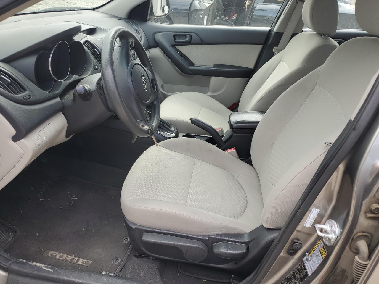 2011 Kia Forte Ex VIN: KNAFU4A28B5442162 Lot: 60348745