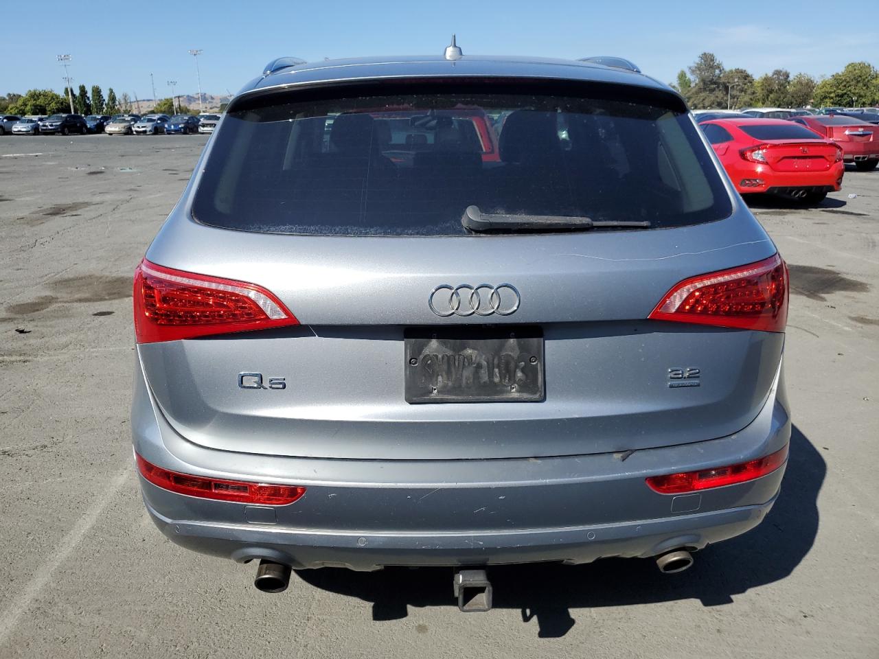 2010 Audi Q5 Premium Plus VIN: WA1LKAFP1AA094025 Lot: 62748105