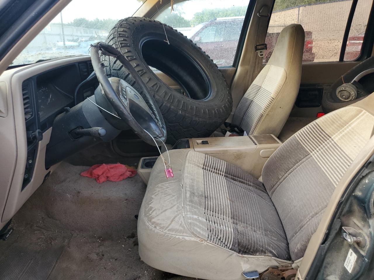 1991 Ford Explorer VIN: 1FMDU34X4MUD75057 Lot: 62219715