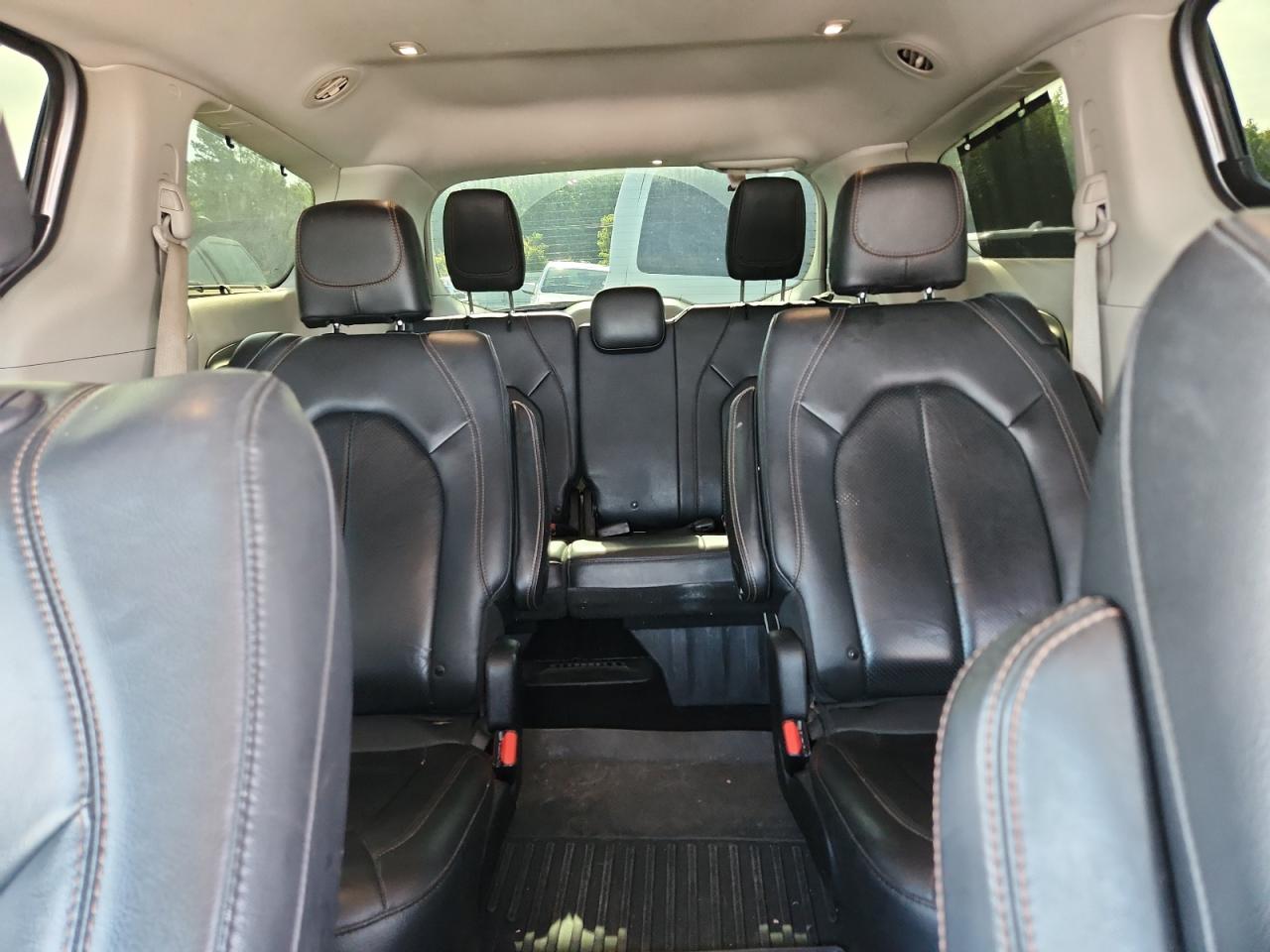 2019 Chrysler Pacifica Touring L VIN: 2C4RC1BG1KR680773 Lot: 62576765