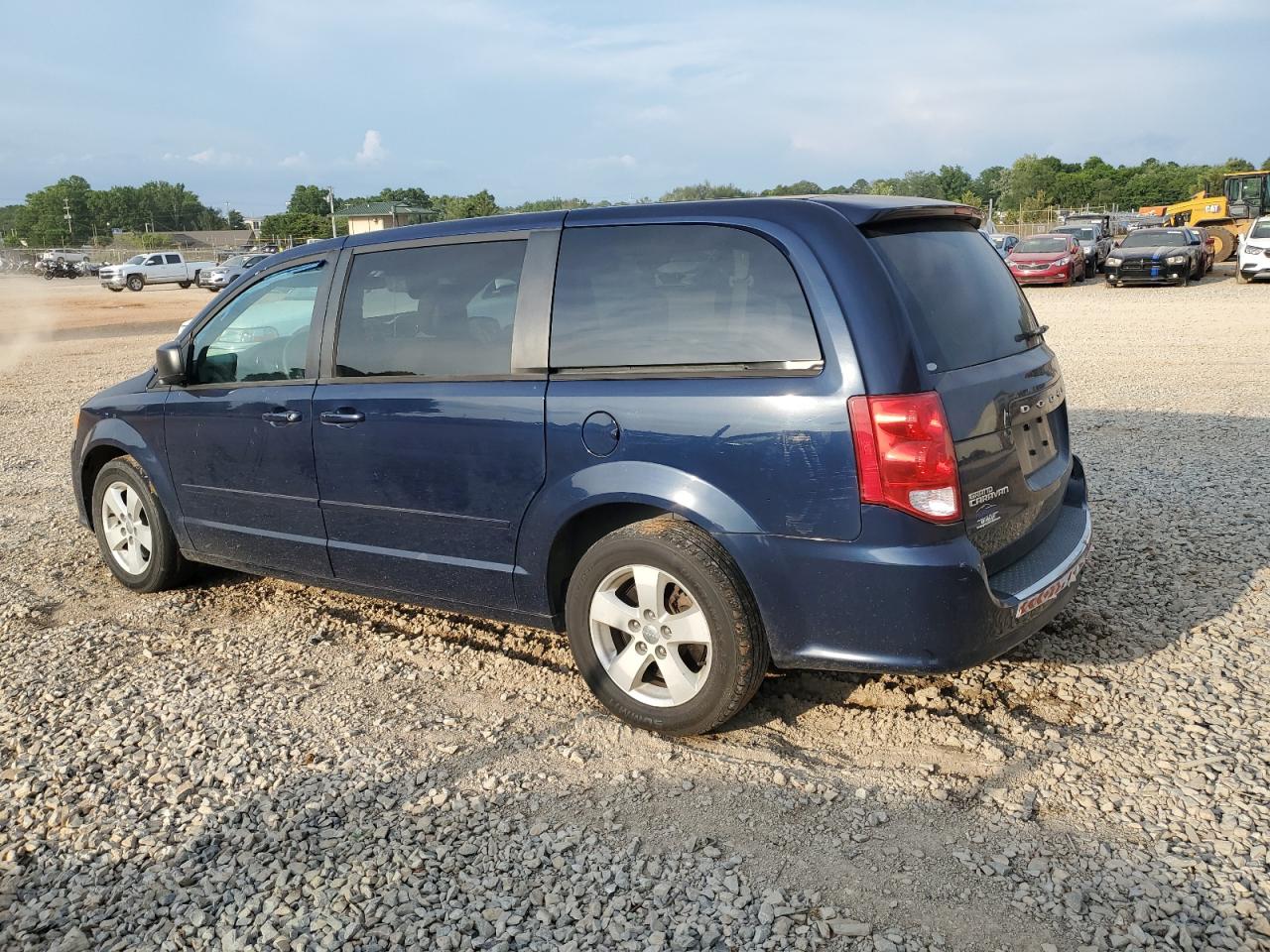 DODGE CARAVAN 2015 VIN 2C4RDGBG8DR735691 zdjęcie 2