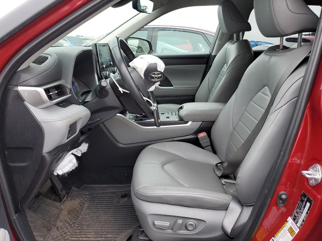 2022 Toyota Highlander Hybrid Xle VIN: 5TDGBRCH9NS557363 Lot: 60454655