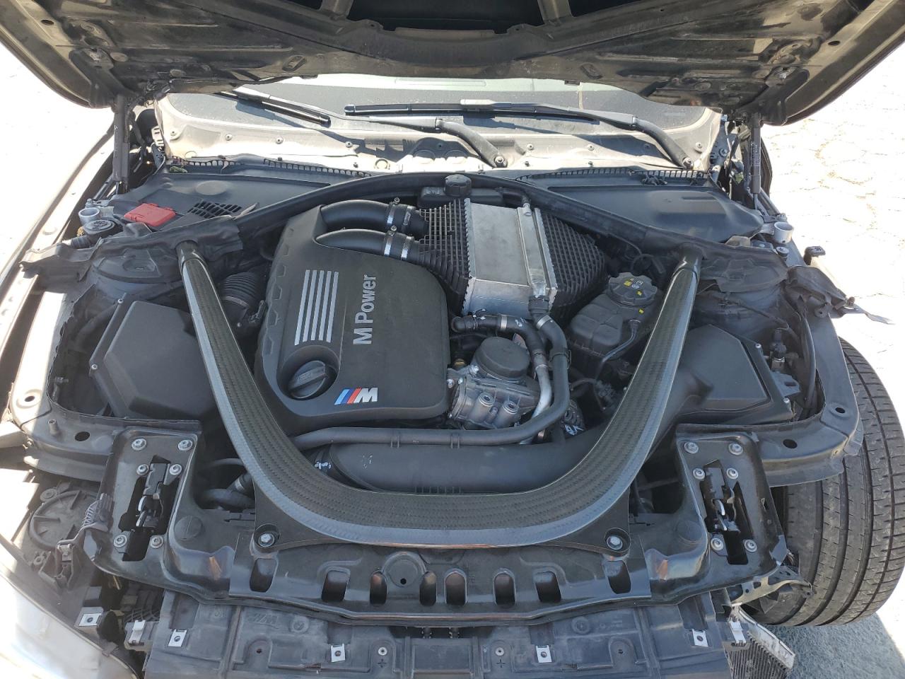 2015 BMW M4 VIN: WBS3R9C50FK333819 Lot: 61105565