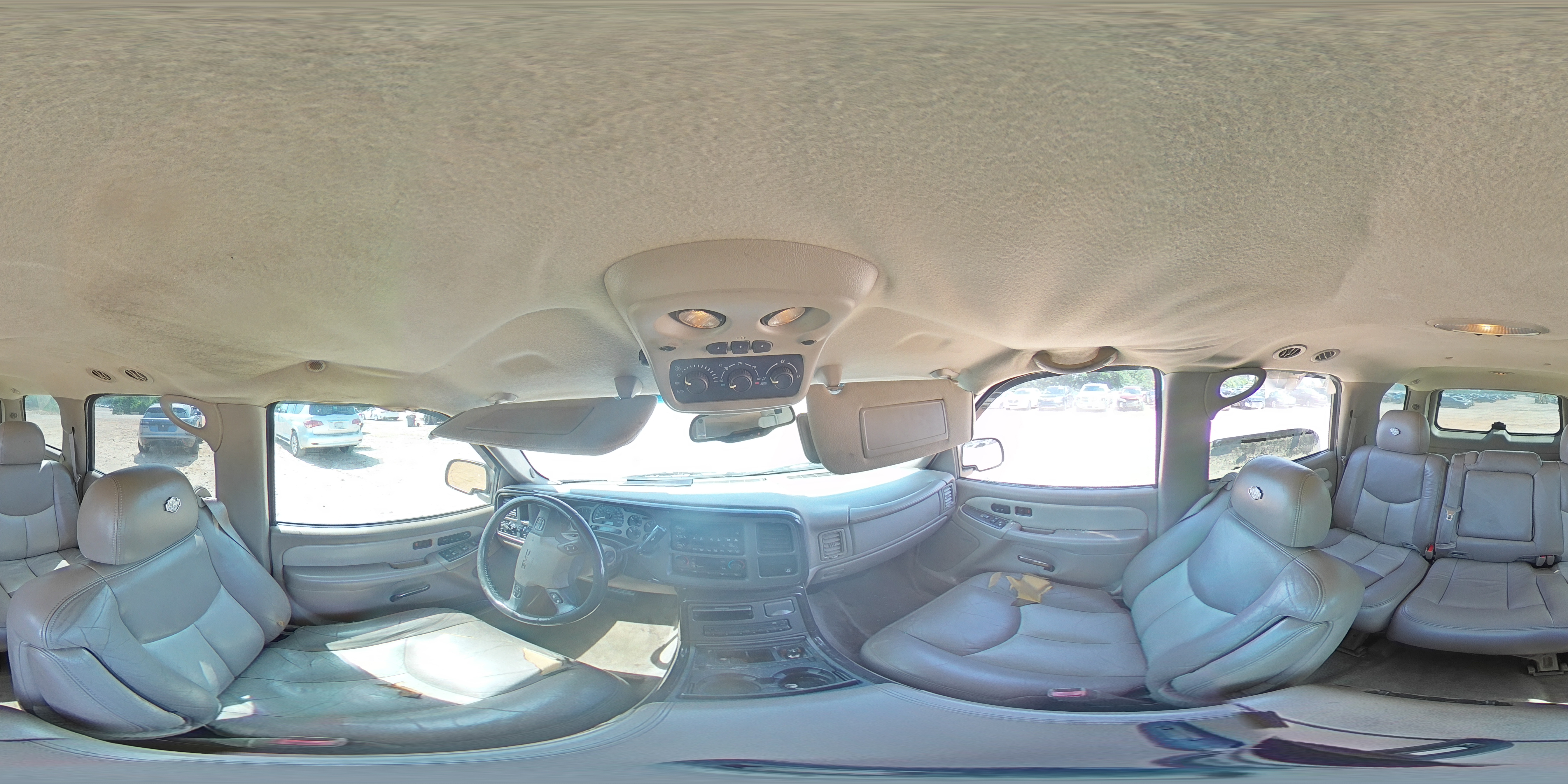 2004 GMC Yukon Denali VIN: 1GKEK63U04J325415 Lot: 61357195