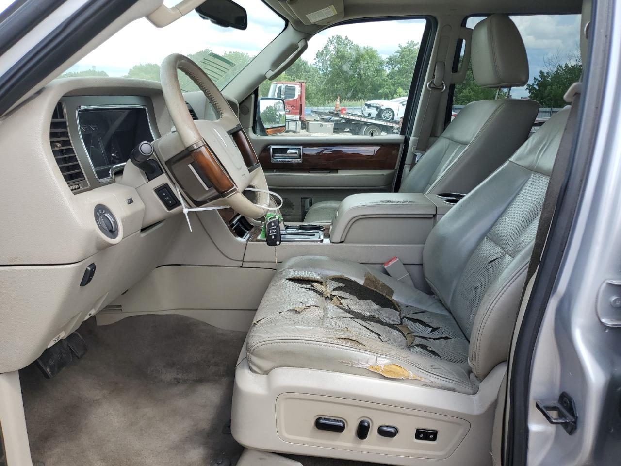 2012 Lincoln Navigator VIN: 5LMJJ2H52CEL04542 Lot: 62708385