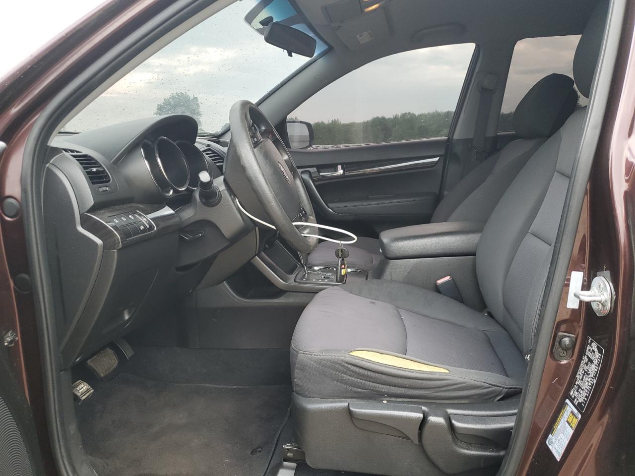 2012 Kia Sorento Base VIN: 5XYKT3A17CG271225 Lot: 62749565