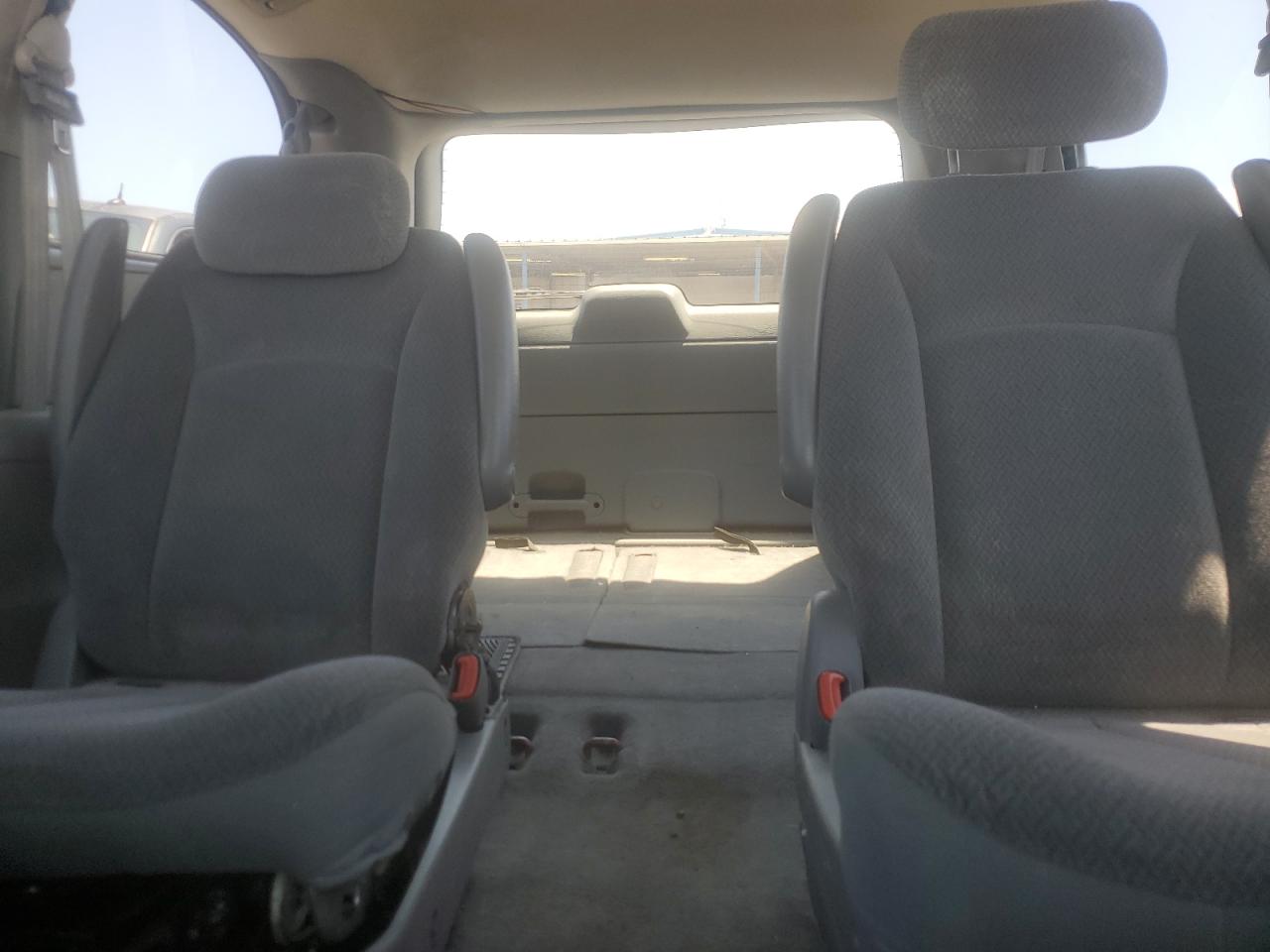 2005 Chrysler Town & Country Touring VIN: 2C4GP54L35R499272 Lot: 62613235