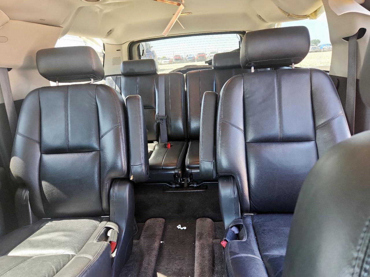 2008 Chevrolet Suburban C1500 Ls VIN: 3GNFC16098G300505 Lot: 63067345