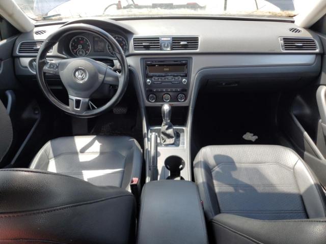  VOLKSWAGEN PASSAT 2015 Синій