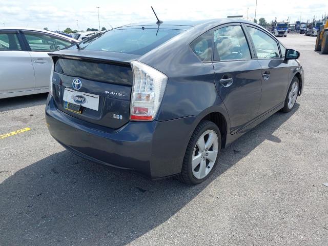 2010 TOYOTA PRIUS T SP
