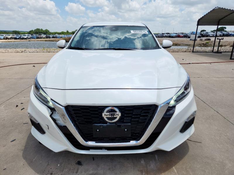  NISSAN ALTIMA 2022 Белы