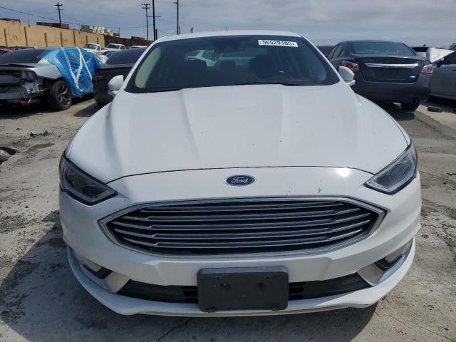 Седаны FORD FUSION 2017 Белый