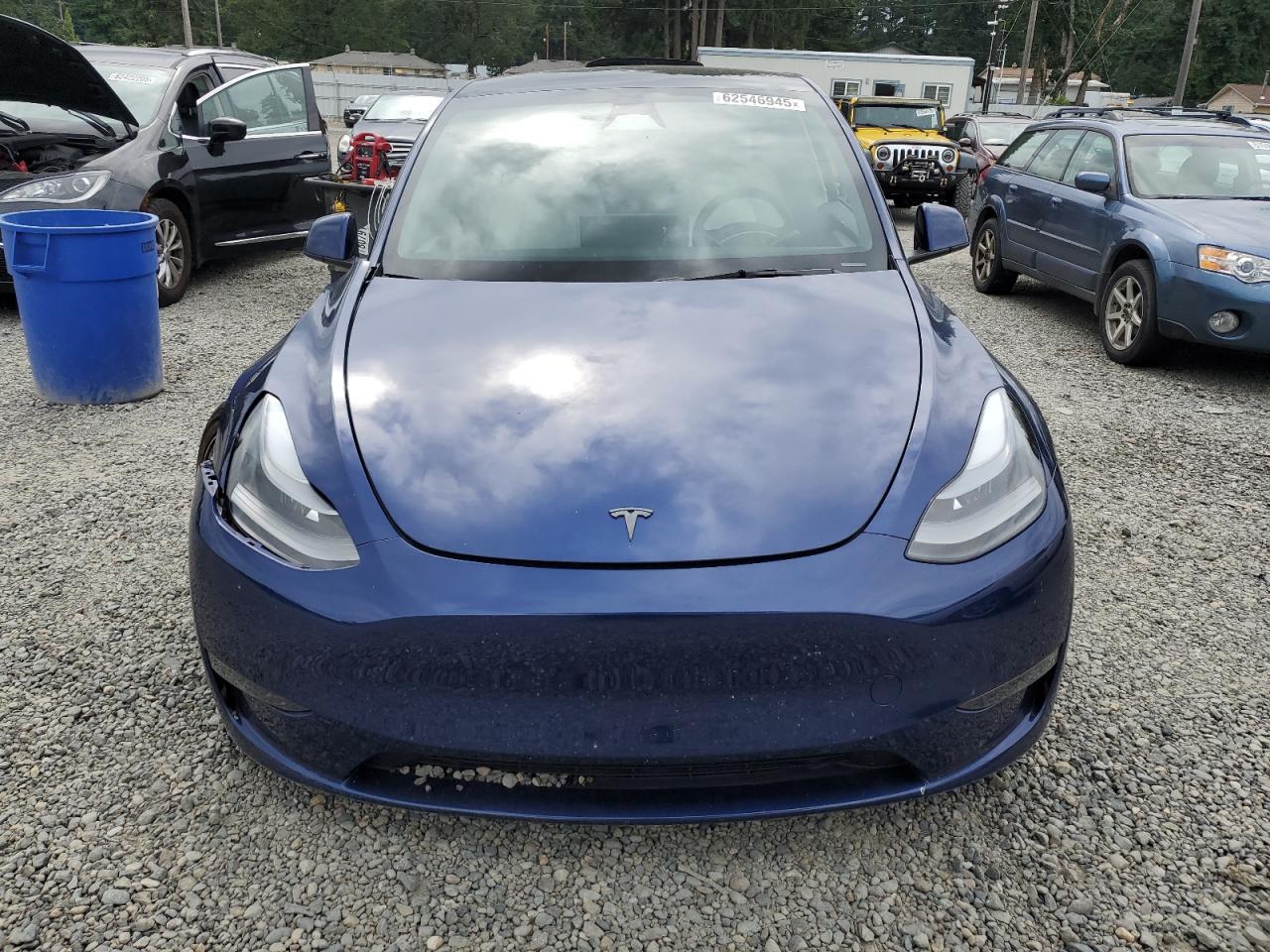 TESLA MODEL Y 2023 VIN 7SAYGDEE3PF811896 фото 5