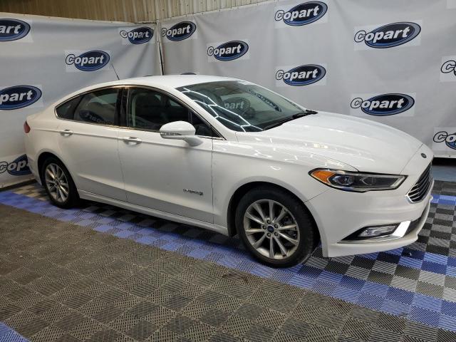 Седаны FORD FUSION 2017 Белый