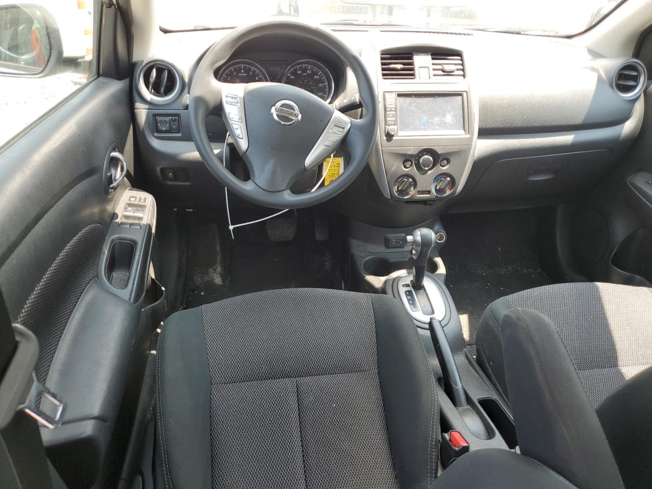 3N1CN7AP6KL814892 NISSAN VERSA 2019