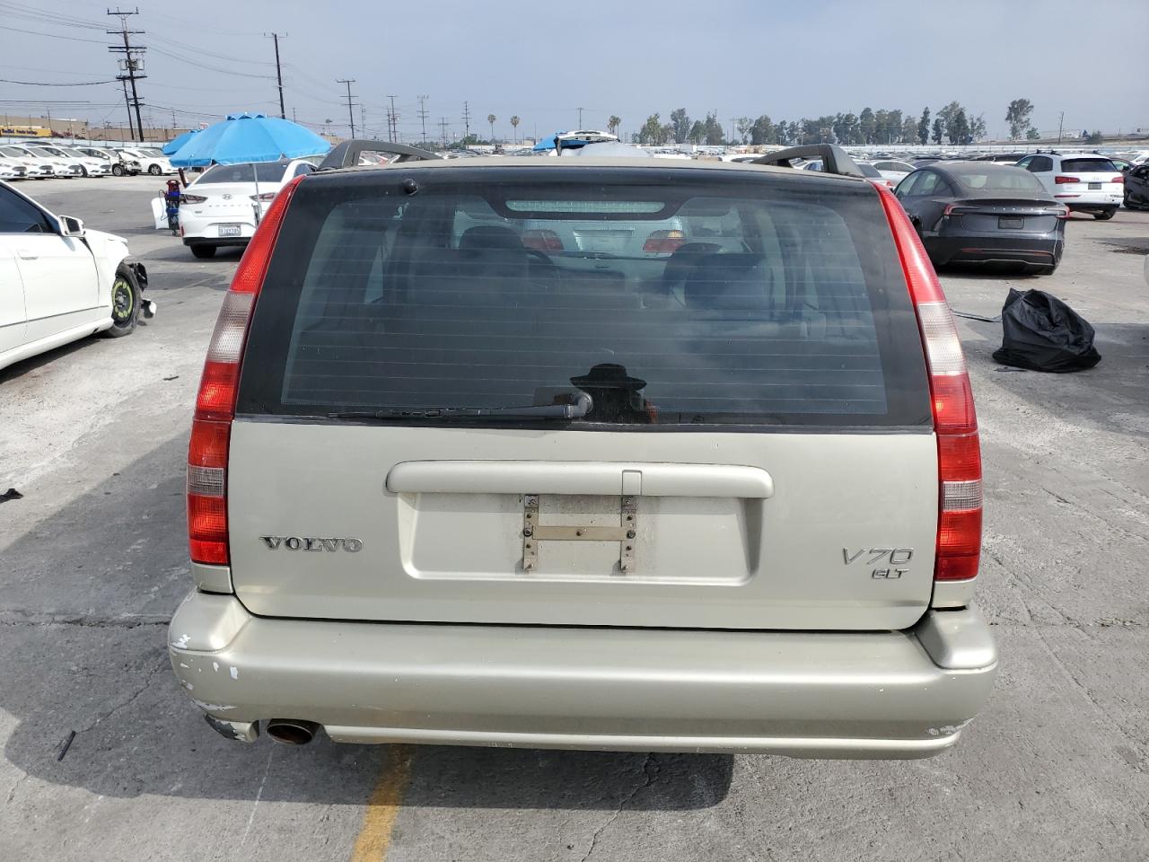 2000 Volvo V70 Glt VIN: YV1LW56D1Y2671822 Lot: 60881205