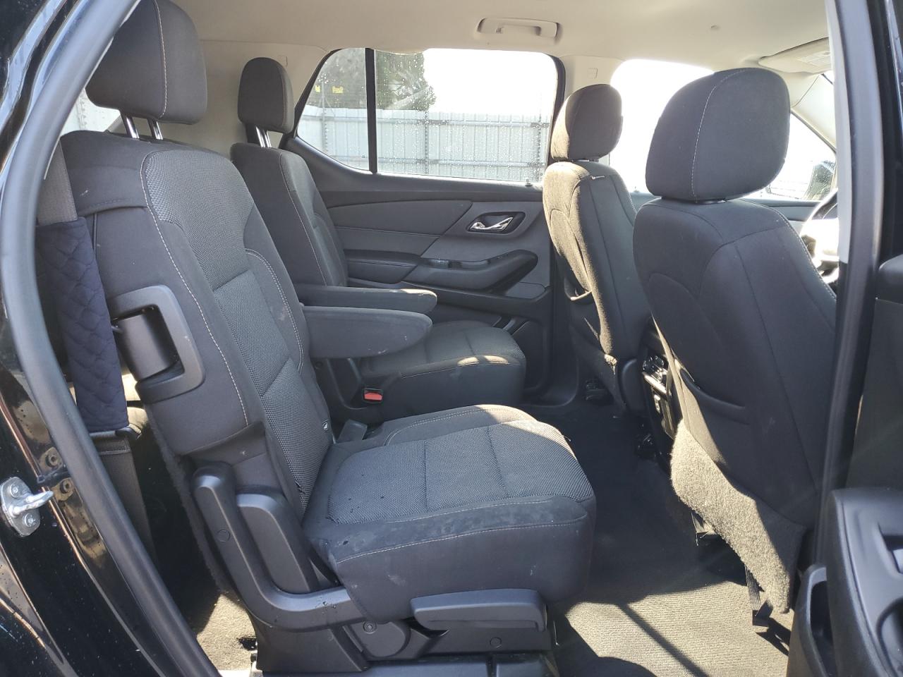 2021 Chevrolet Traverse Lt VIN: 1GNERGKWXMJ186921 Lot: 60914075