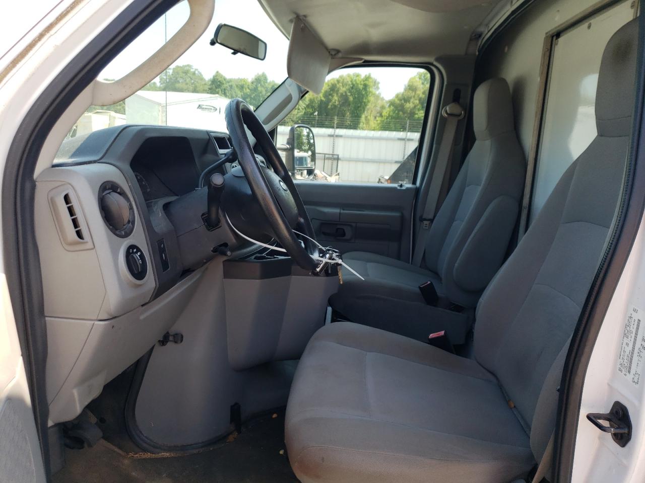 2013 Ford Econoline E350 Super Duty Cutaway Van VIN: 1FDWE3FL8DDB15955 Lot: 62934415